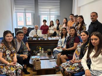 ÖZBEK AKADEMİSYEN VE ÖĞRENCİLERİN MERKEZİMİZ ZİYARETİ